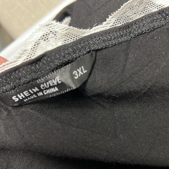 Shein Lace Crop Top - Picture 5 of 5